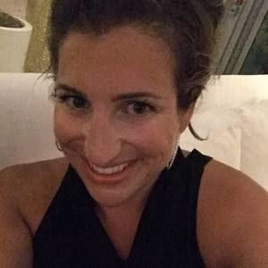 Meet your Posher, Leah